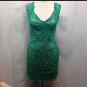 Bebe Kelly green lace dress lined size M
